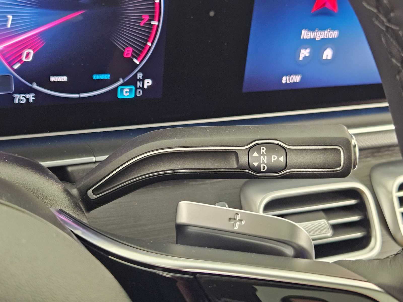 2025 Mercedes-Benz GLE 450 27