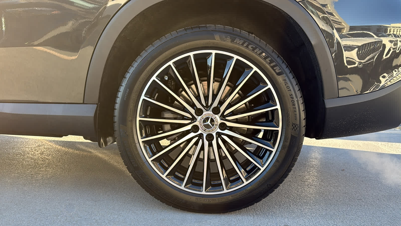 Thumbnail: 2026 Mercedes-Benz GLC - 12