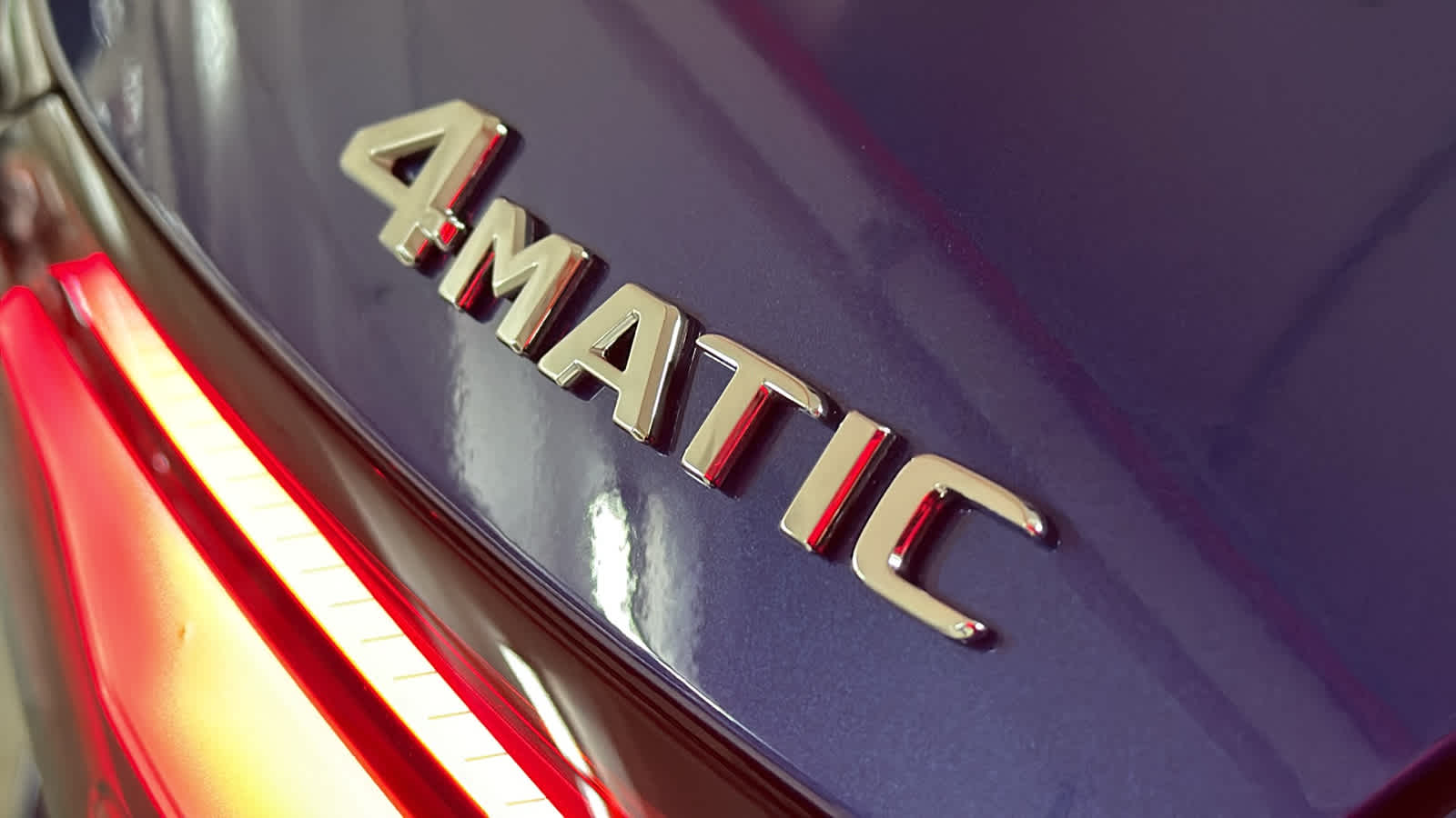 Thumbnail: 2026 Mercedes-Benz GLC - 12