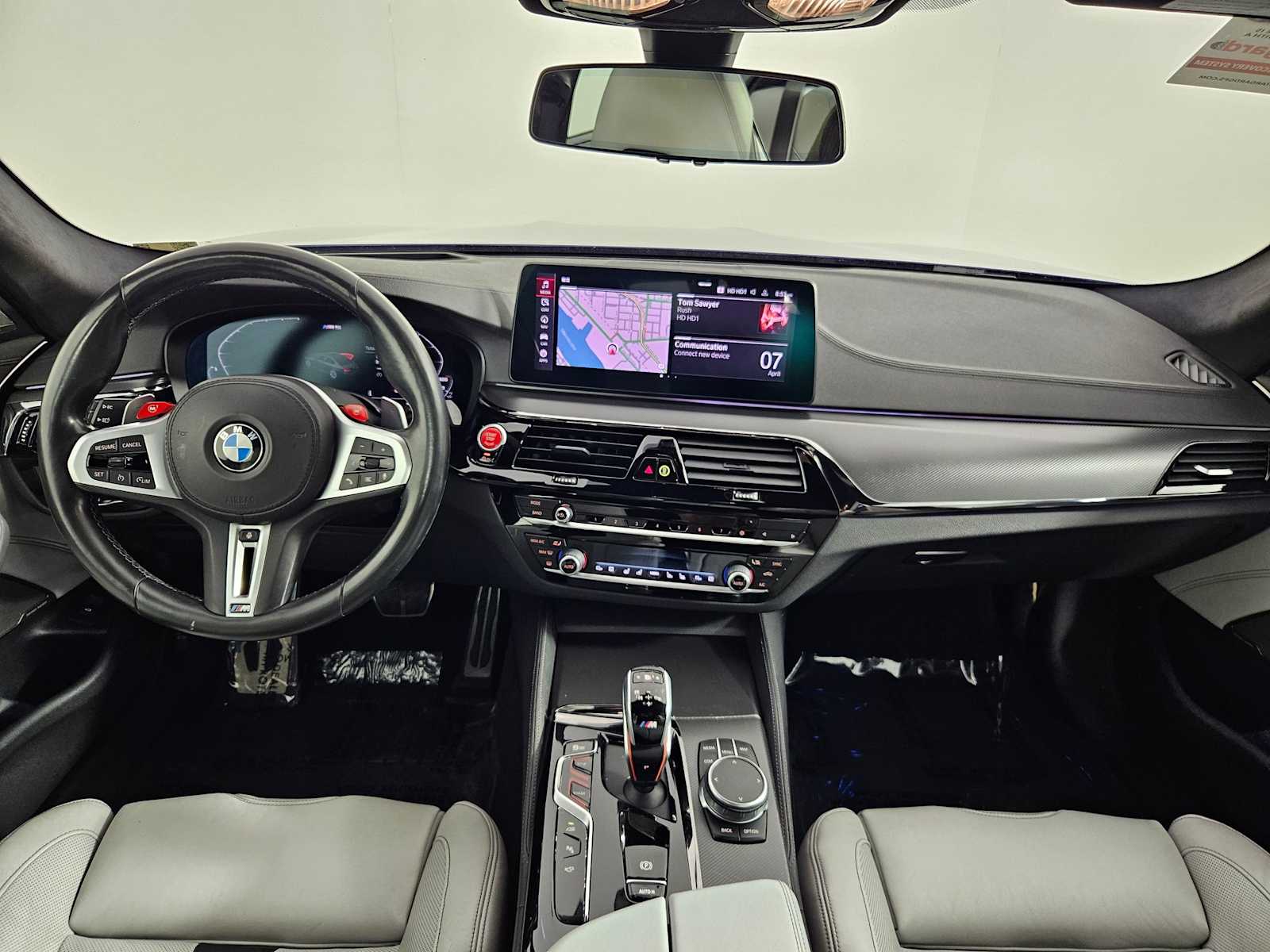 Thumbnail: 2021 BMW M5 - 15