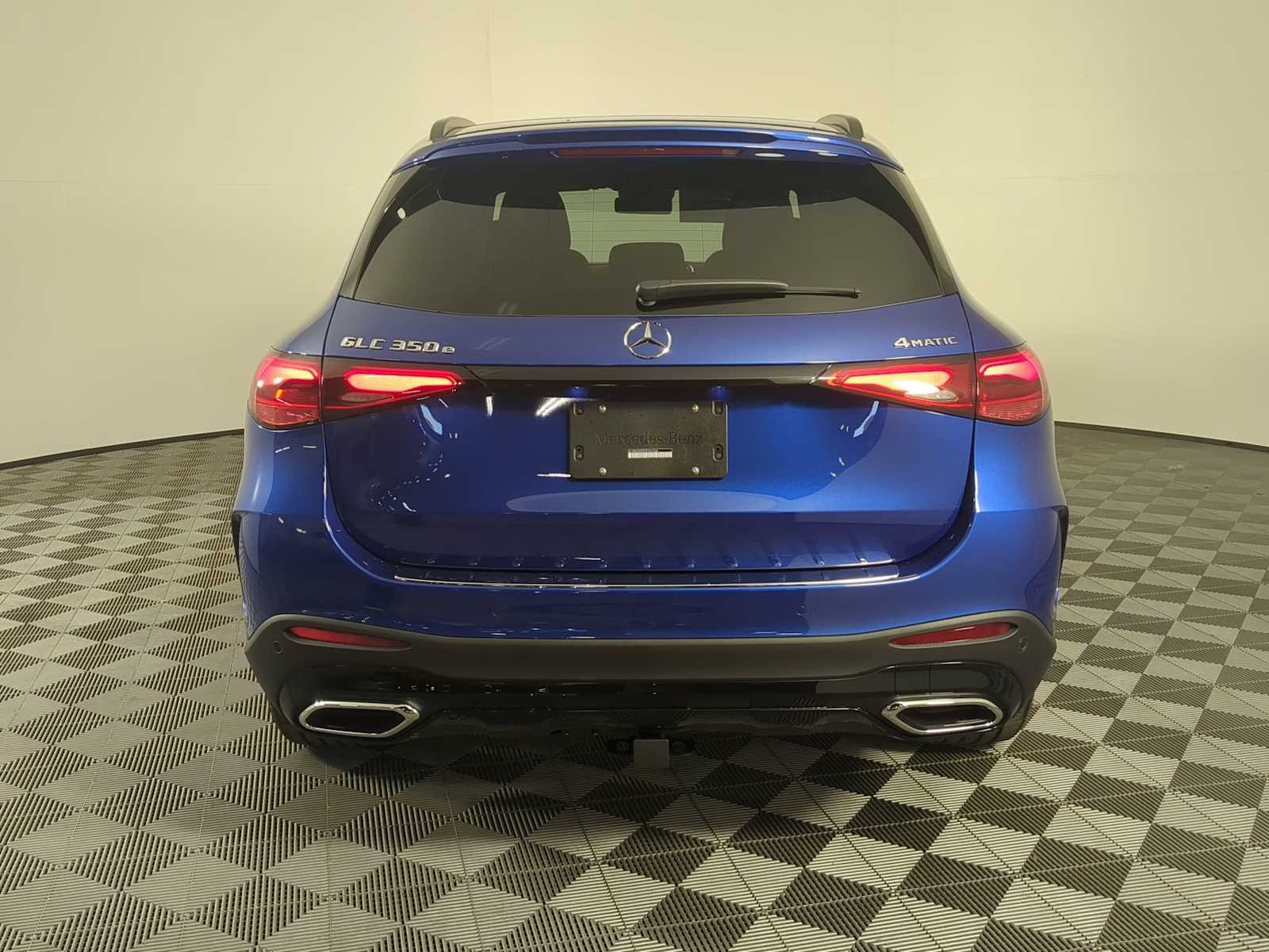 Thumbnail: 2026 Mercedes-Benz GLC - 4