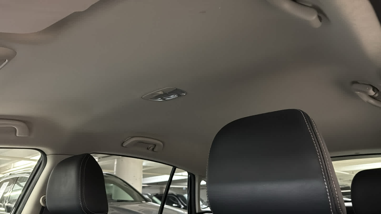 Thumbnail: 2015 Subaru XV Crosstrek - 25