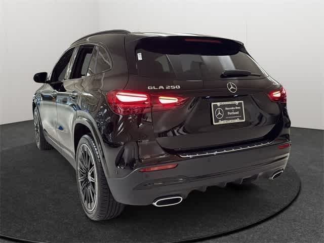 Thumbnail: 2025 Mercedes-Benz GLA - 5