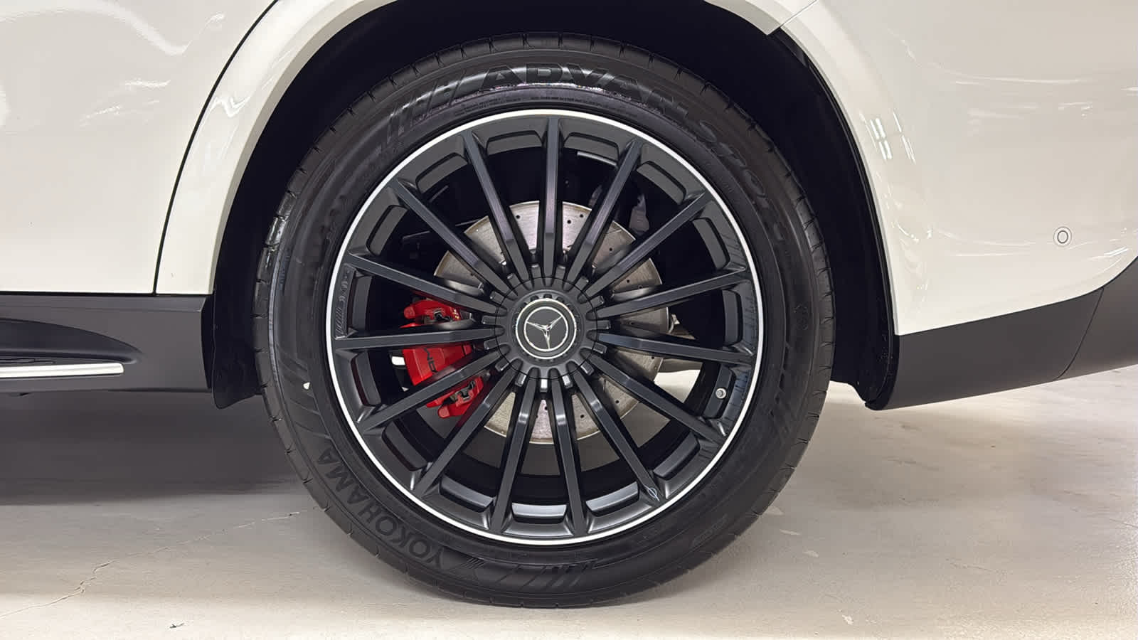 Thumbnail: 2026 Mercedes-Benz GL-Class - 12