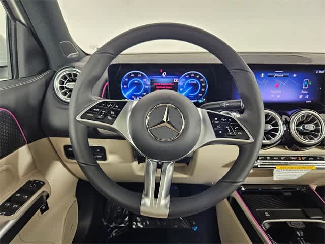 Thumbnail: 2025 Mercedes-Benz EQB - 24