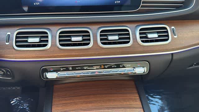 Thumbnail: 2025 Mercedes-Benz GLE - 23