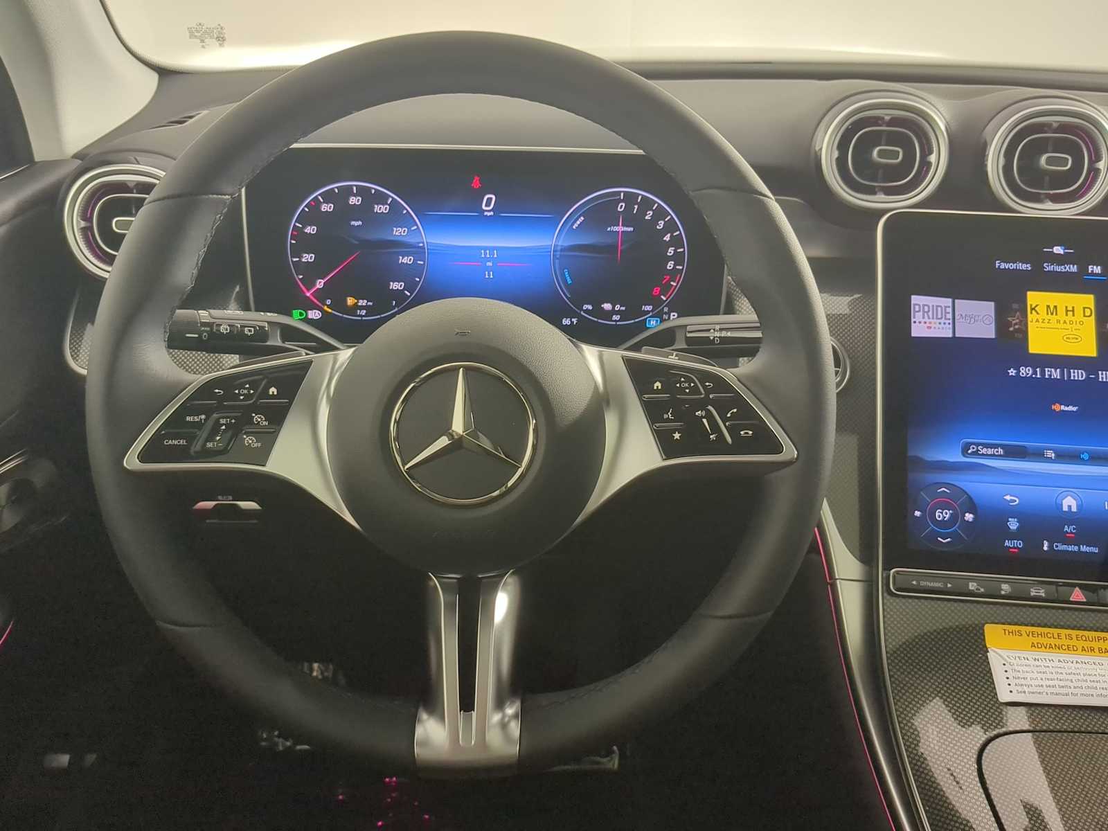 Thumbnail: 2026 Mercedes-Benz GLC - 25