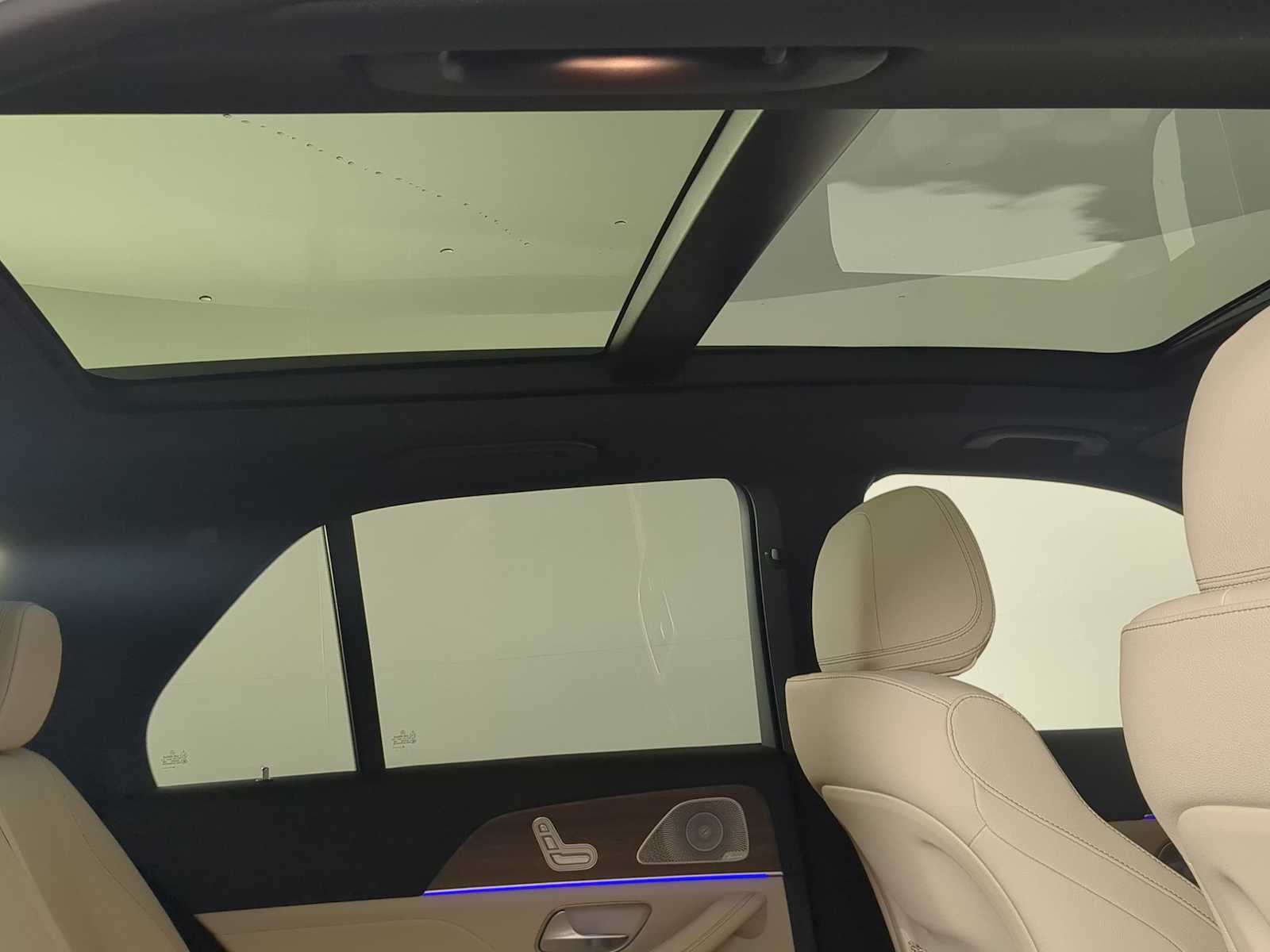 Thumbnail: 2026 Mercedes-Benz GLE - 22