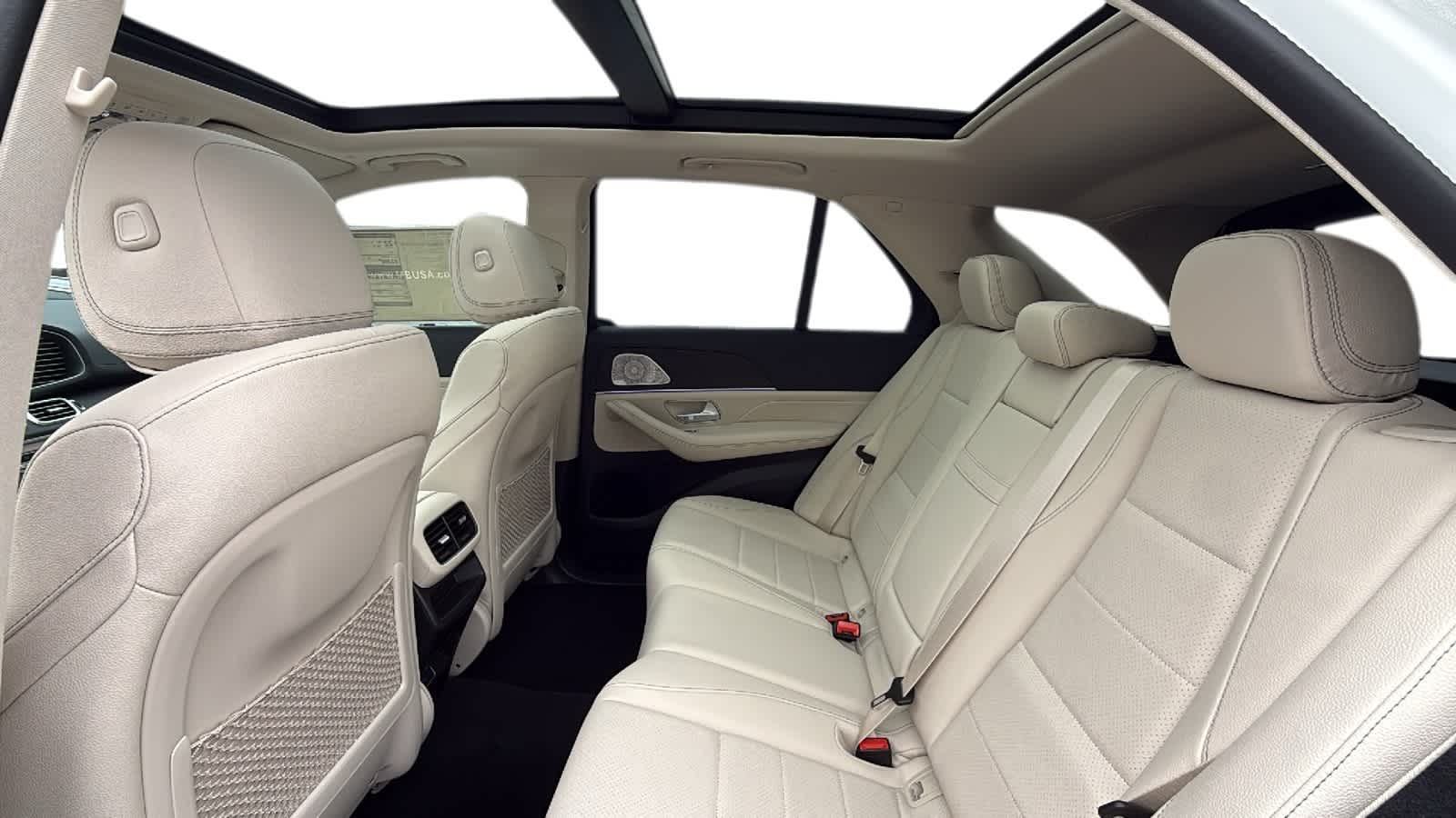 Thumbnail: 2026 Mercedes-Benz GLE - 6