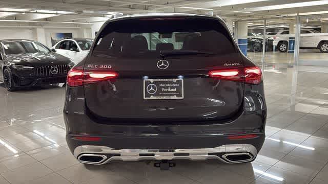 Thumbnail: 2025 Mercedes-Benz GLC - 7