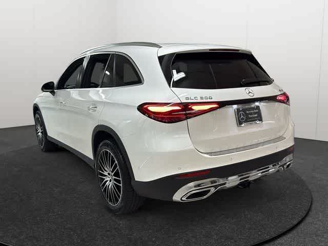 Thumbnail: 2026 Mercedes-Benz GLC - 6
