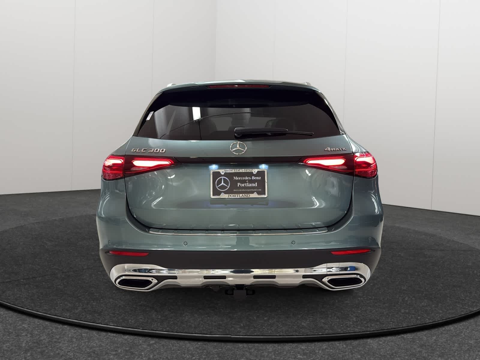 Thumbnail: 2026 Mercedes-Benz GLC - 6