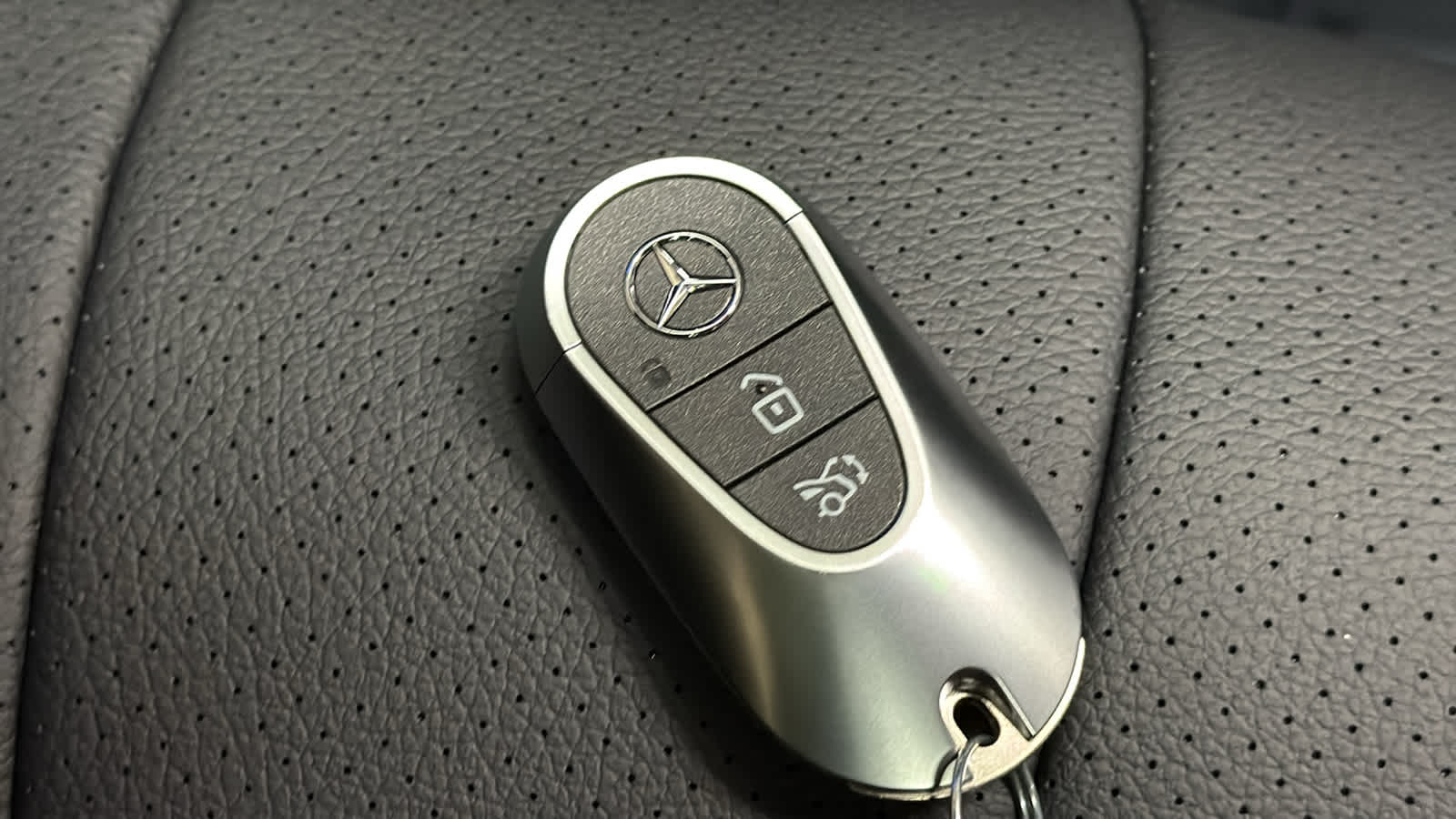 Thumbnail: 2026 Mercedes-Benz E-Class - 36