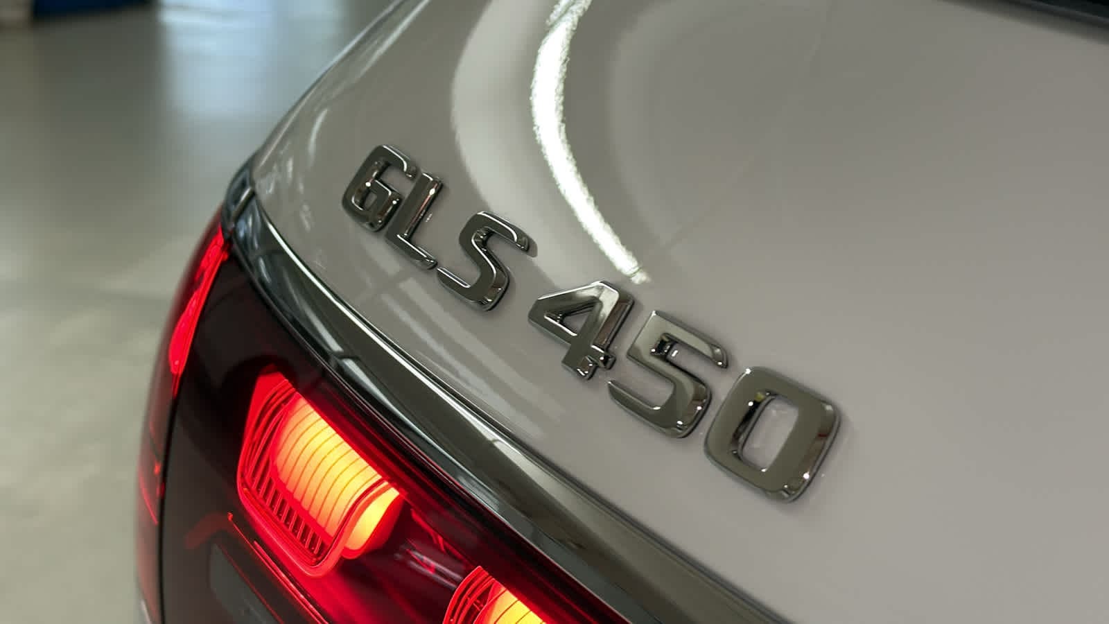 Thumbnail: 2026 Mercedes-Benz GLS - 10