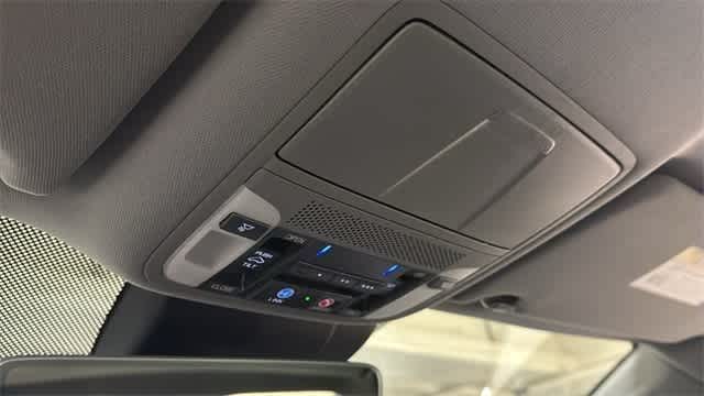 Thumbnail: 2015 Acura TLX - 23