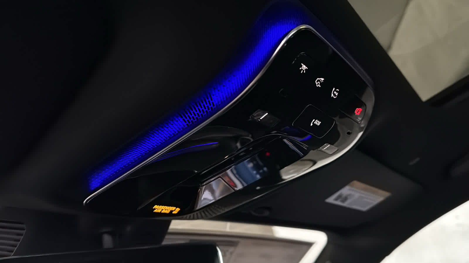 Thumbnail: 2026 Mercedes-Benz GLC - 25