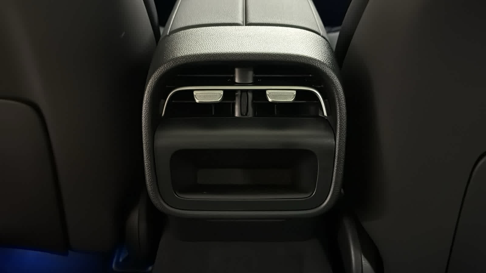 Thumbnail: 2026 Mercedes-Benz E-Class - 28