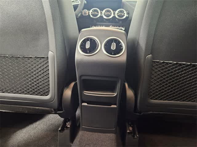 2025 Mercedes-Benz GLA 250 4MATIC 29