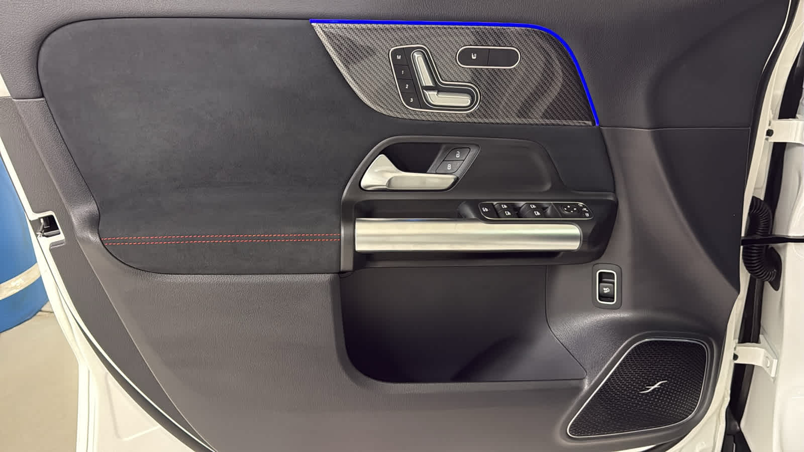 Thumbnail: 2026 Mercedes-Benz GLA - 16