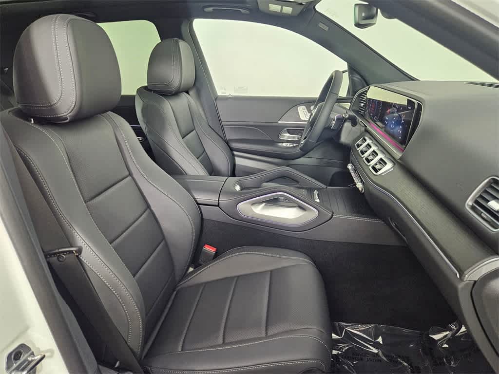 Thumbnail: 2025 Mercedes-Benz GLE - 23