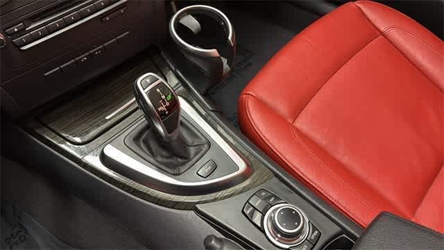 Thumbnail: 2013 BMW 1 Series - 21