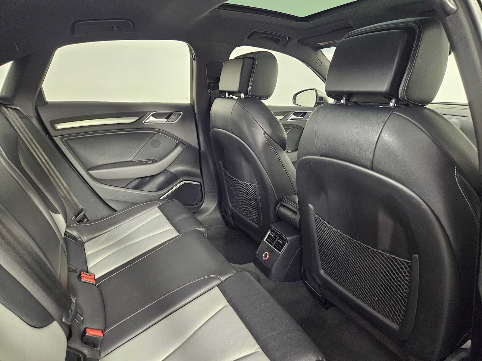 Thumbnail: 2015 Audi S3 - 18