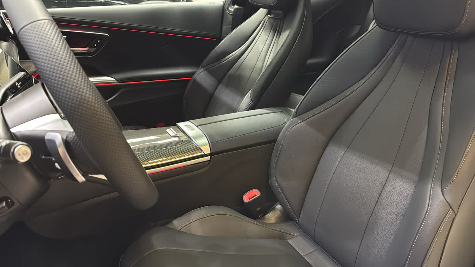 Thumbnail: 2026 Mercedes-Benz CLE - 26