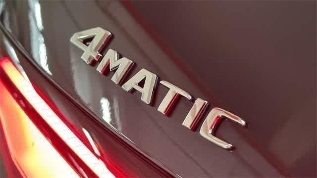 Thumbnail: 2025 Mercedes-Benz GLC - 11