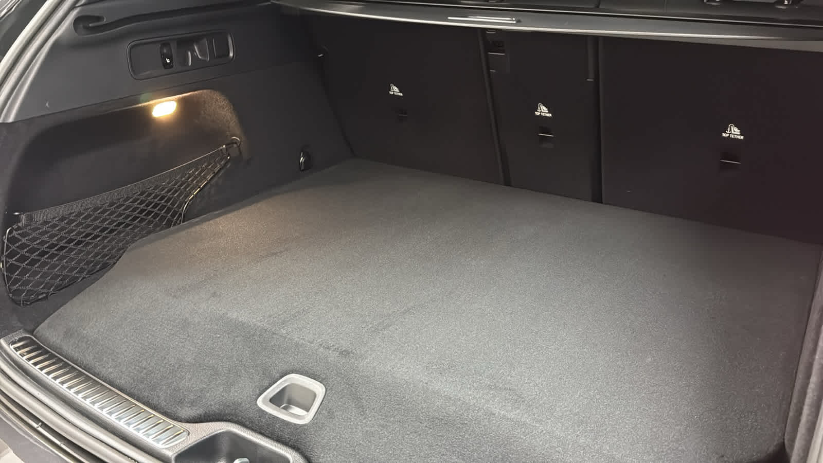 Thumbnail: 2026 Mercedes-Benz GLC - 34