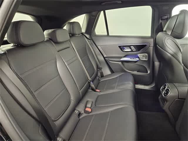 Thumbnail: 2025 Mercedes-Benz GLC - 21