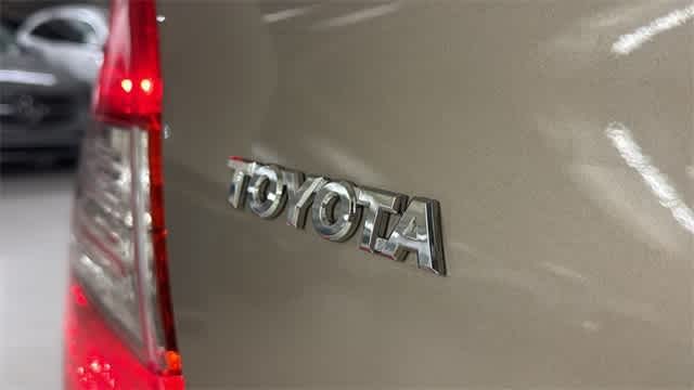 Thumbnail: 2003 Toyota Camry - 12