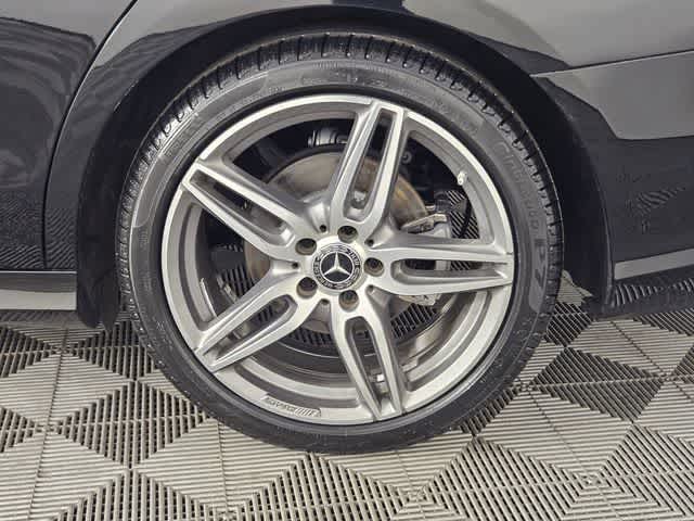 Thumbnail: 2018 Mercedes-Benz E-Class - 13