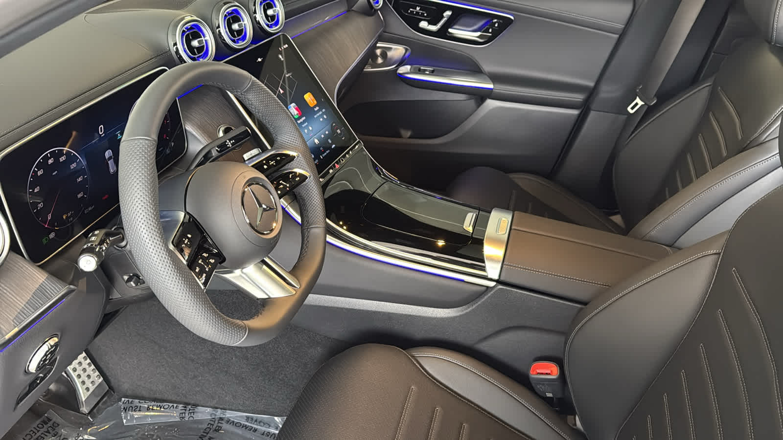 Thumbnail: 2026 Mercedes-Benz GLC - 26