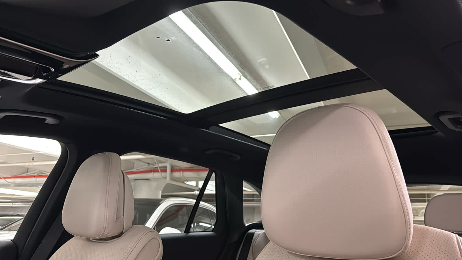 Thumbnail: 2026 Mercedes-Benz GLC - 25