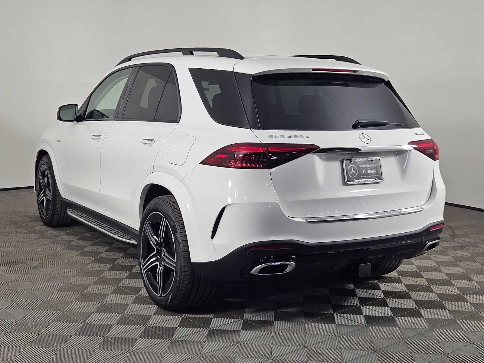 2025 Mercedes-Benz GLE 450 3