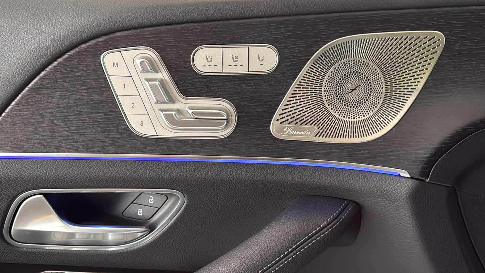 Thumbnail: 2026 Mercedes-Benz GLE - 17