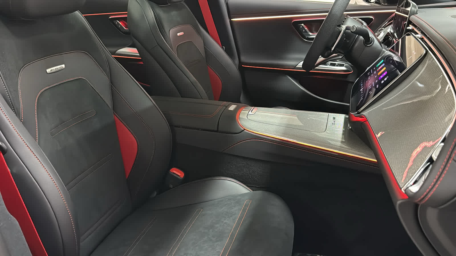 Thumbnail: 2026 Mercedes-Benz E-Class - 37