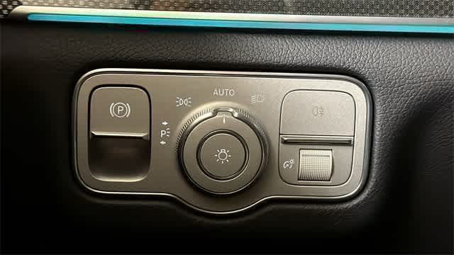 Thumbnail: 2022 Mercedes-Benz GLE - 15