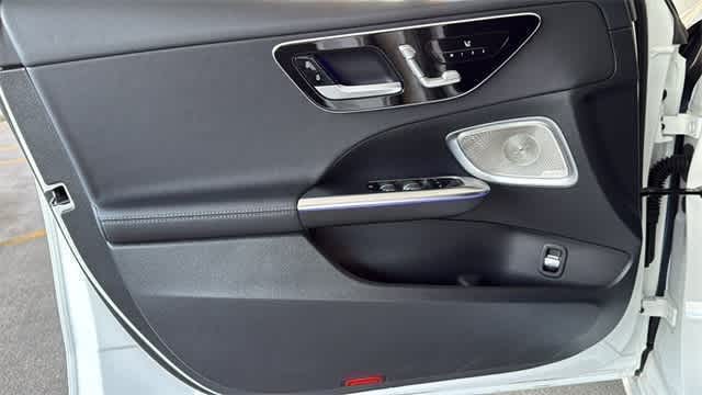 Thumbnail: 2025 Mercedes-Benz C-Class - 14