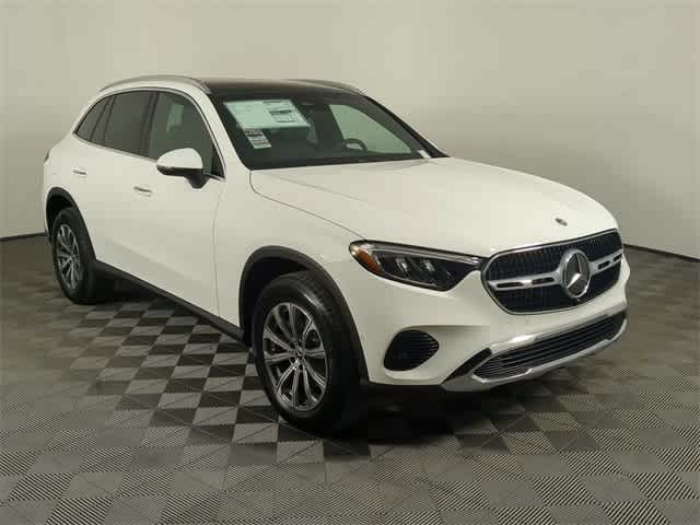 Thumbnail: 2026 Mercedes-Benz GLC - 7