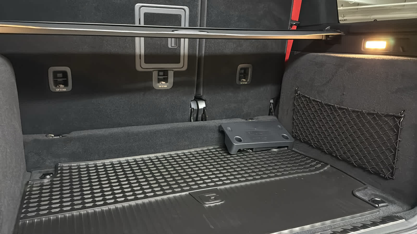 Thumbnail: 2026 Mercedes-Benz G-Class - 34