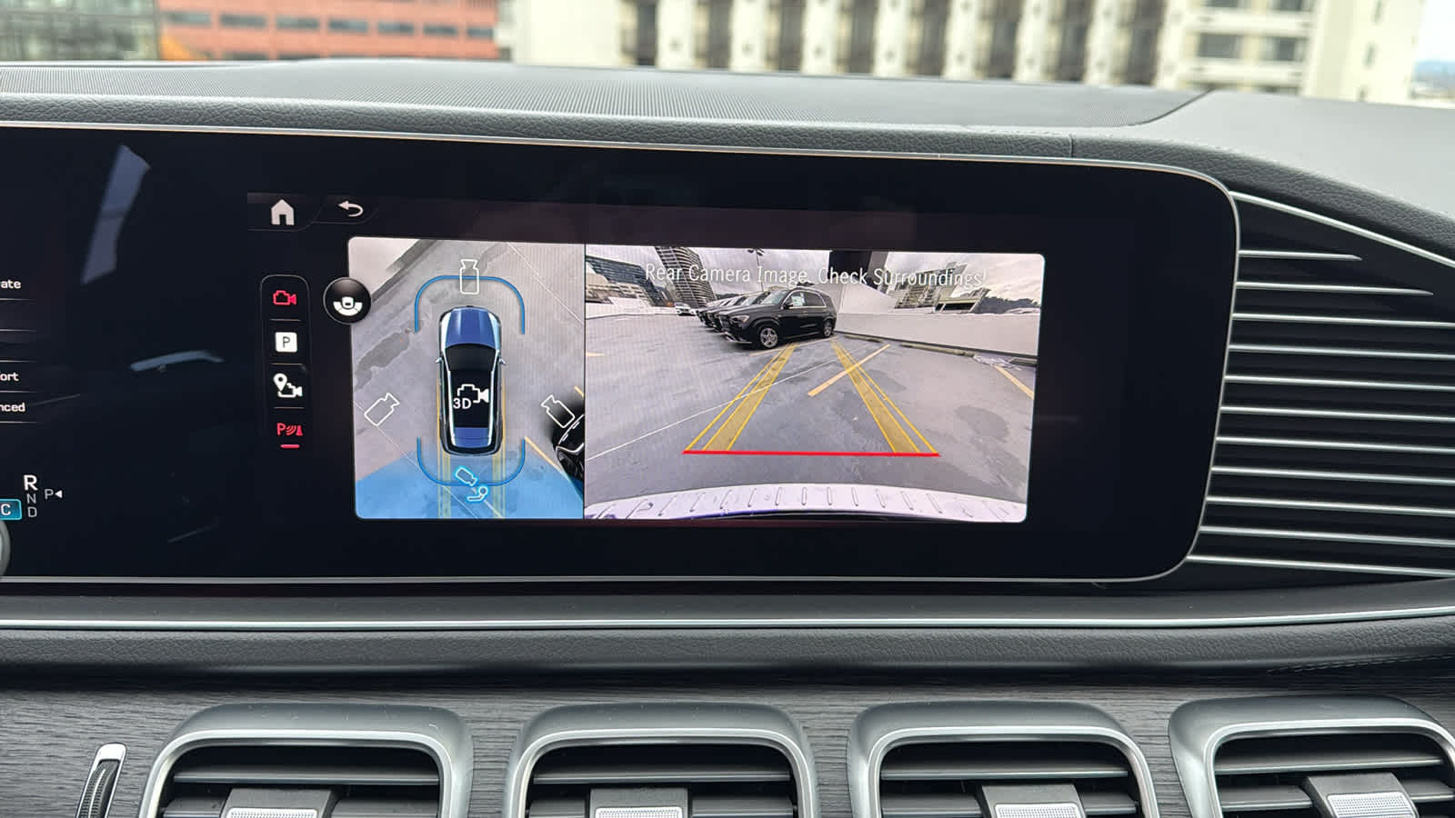 Thumbnail: 2026 Mercedes-Benz GLE - 20