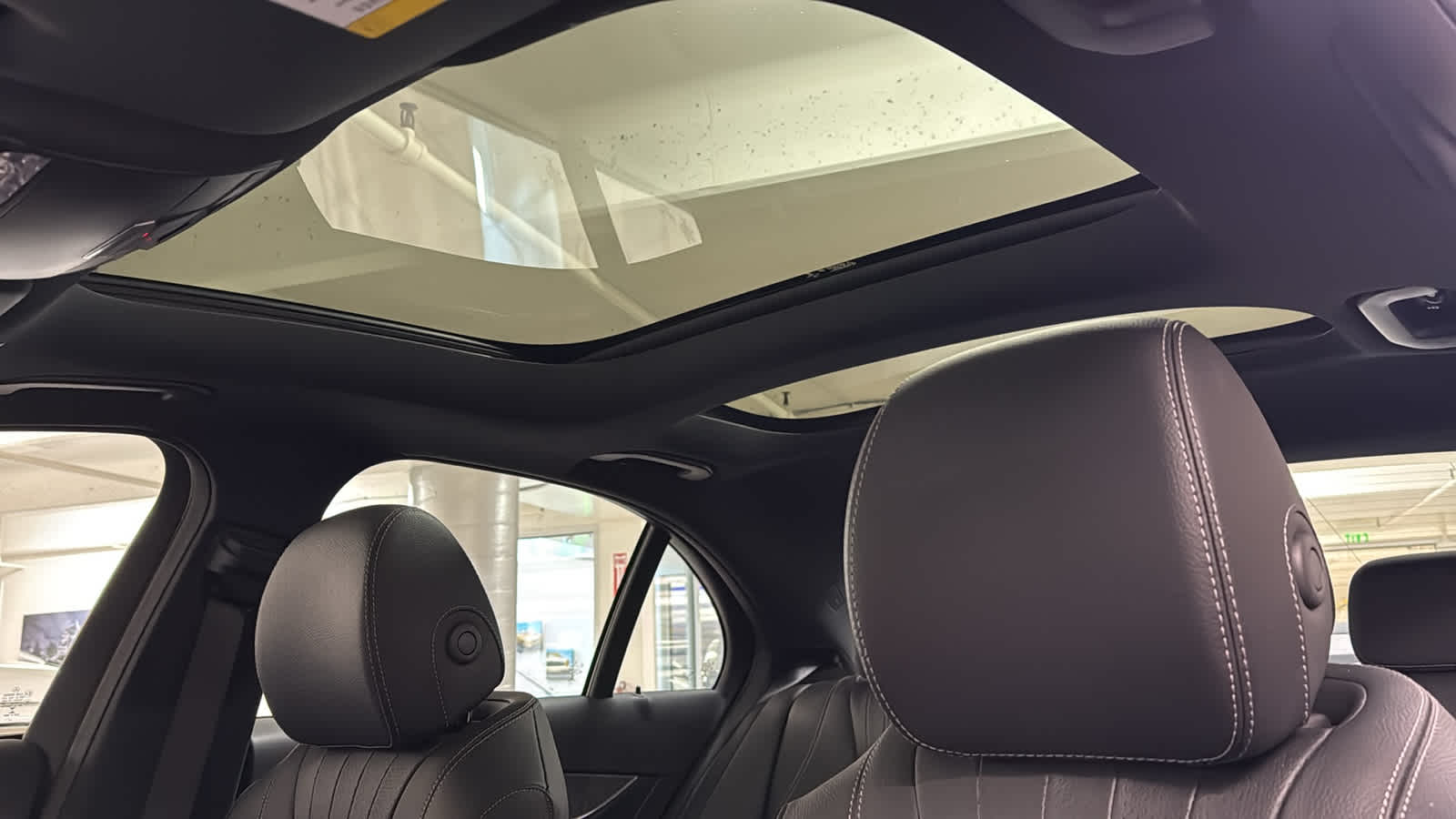 Thumbnail: 2023 Mercedes-Benz E-Class - 25