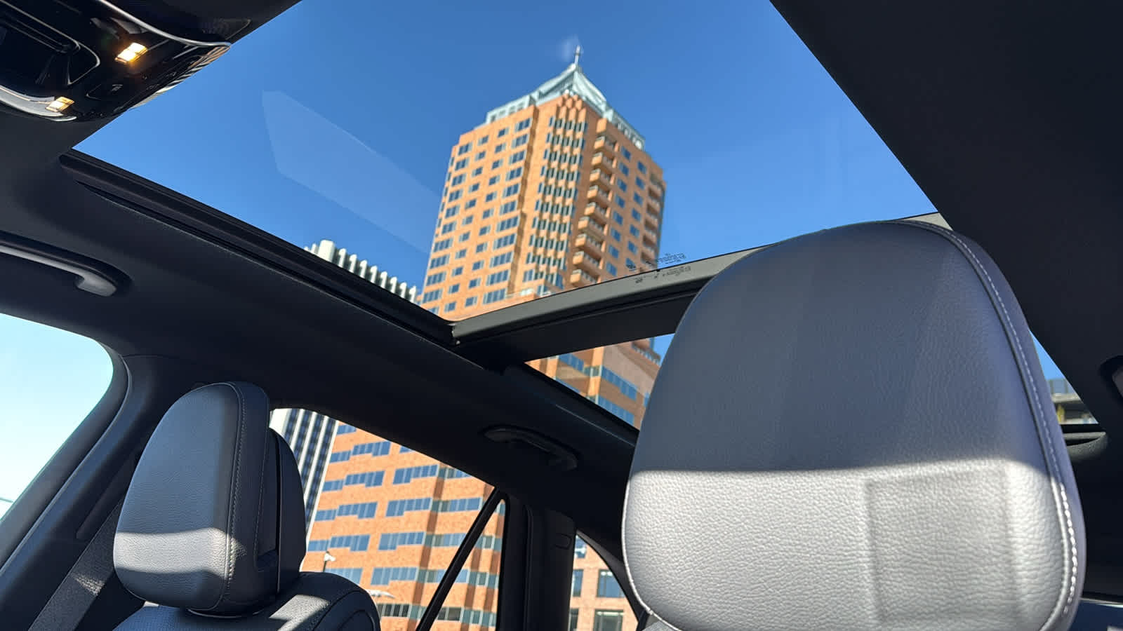 Thumbnail: 2026 Mercedes-Benz GLC - 26