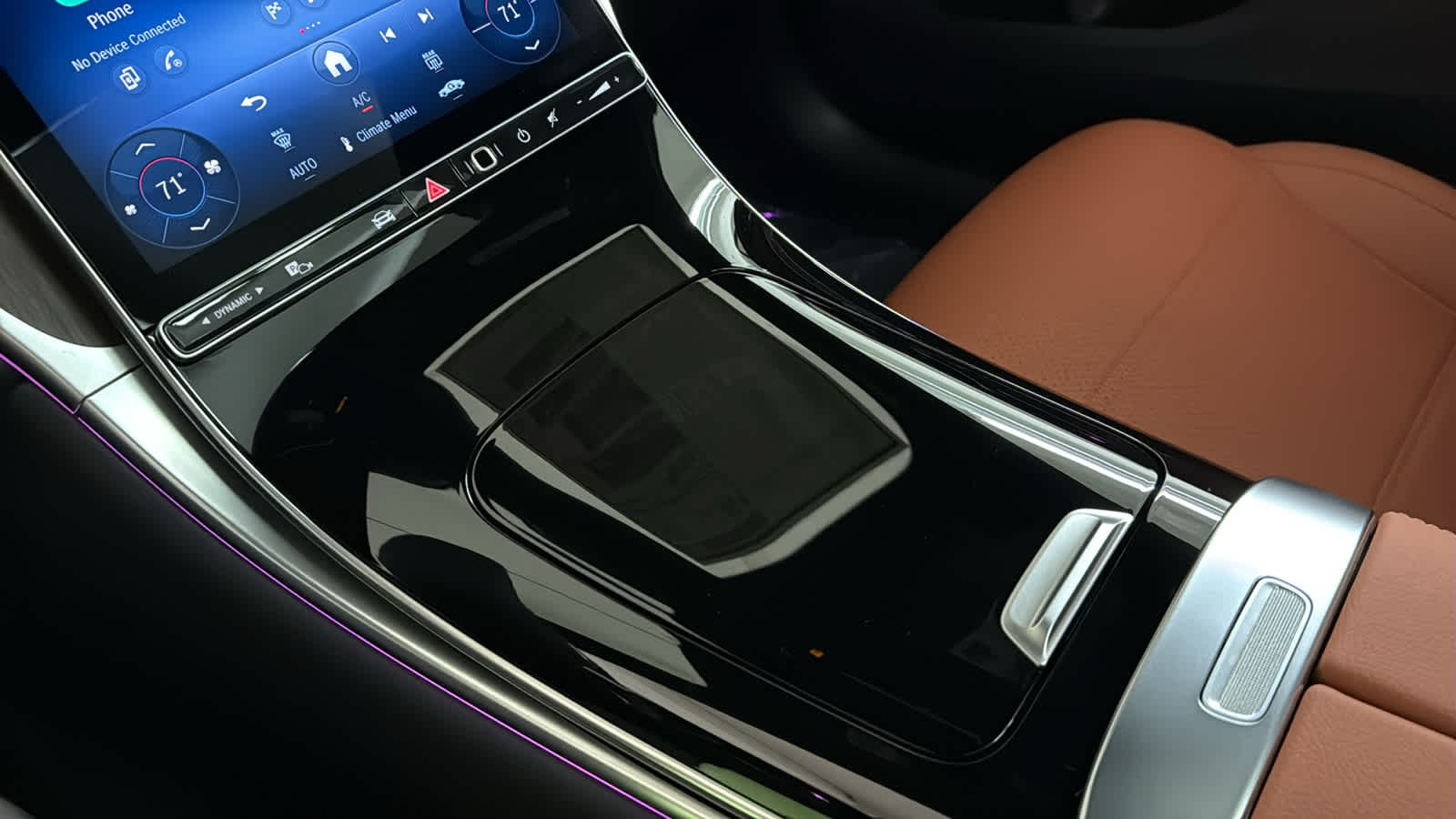 Thumbnail: 2026 Mercedes-Benz GLC - 23