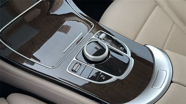 Thumbnail: 2019 Mercedes-Benz GLC - 23