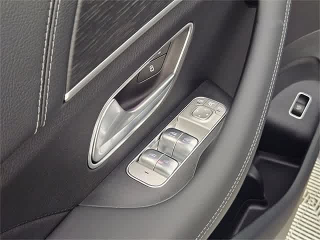 Thumbnail: 2025 Mercedes-Benz GLE - 31