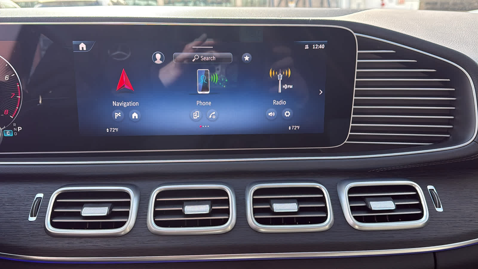 Thumbnail: 2026 Mercedes-Benz GLE - 22