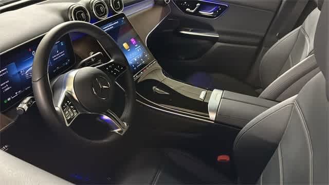 Thumbnail: 2025 Mercedes-Benz GLC - 4