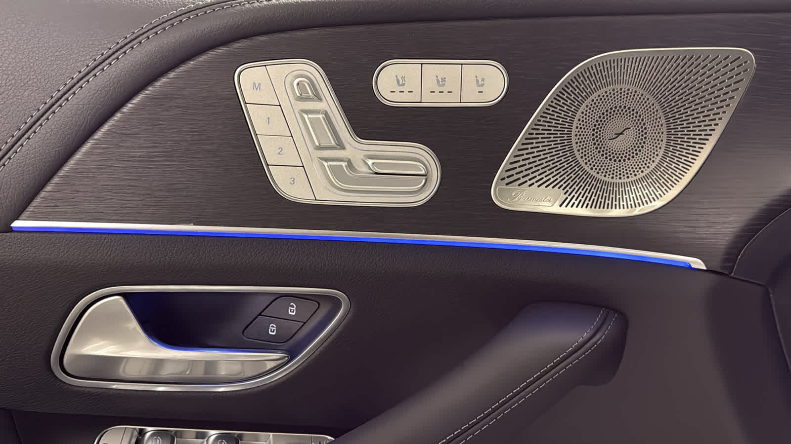 Thumbnail: 2026 Mercedes-Benz GLE - 15